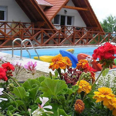 Holidaysport Haus Balatongyörök Kamer foto