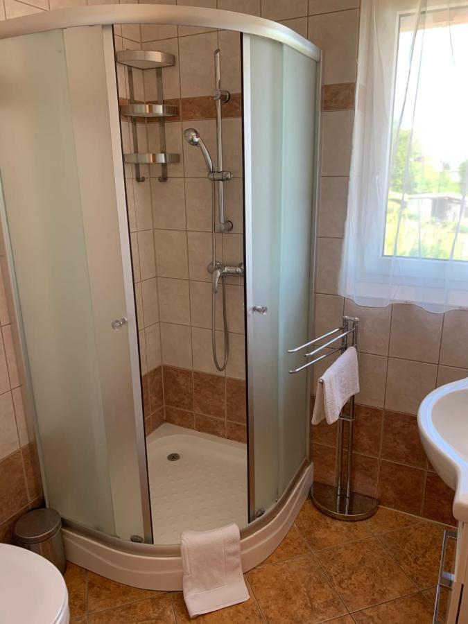Holidaysport Haus Balatongyörök Buitenkant foto